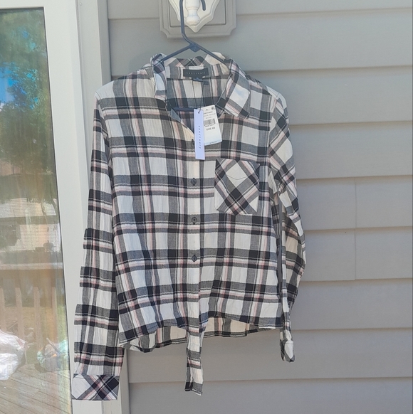 Sanctuary Tops - Sanctuary Boyfriend Plaid Button Down Shirt Size Medium